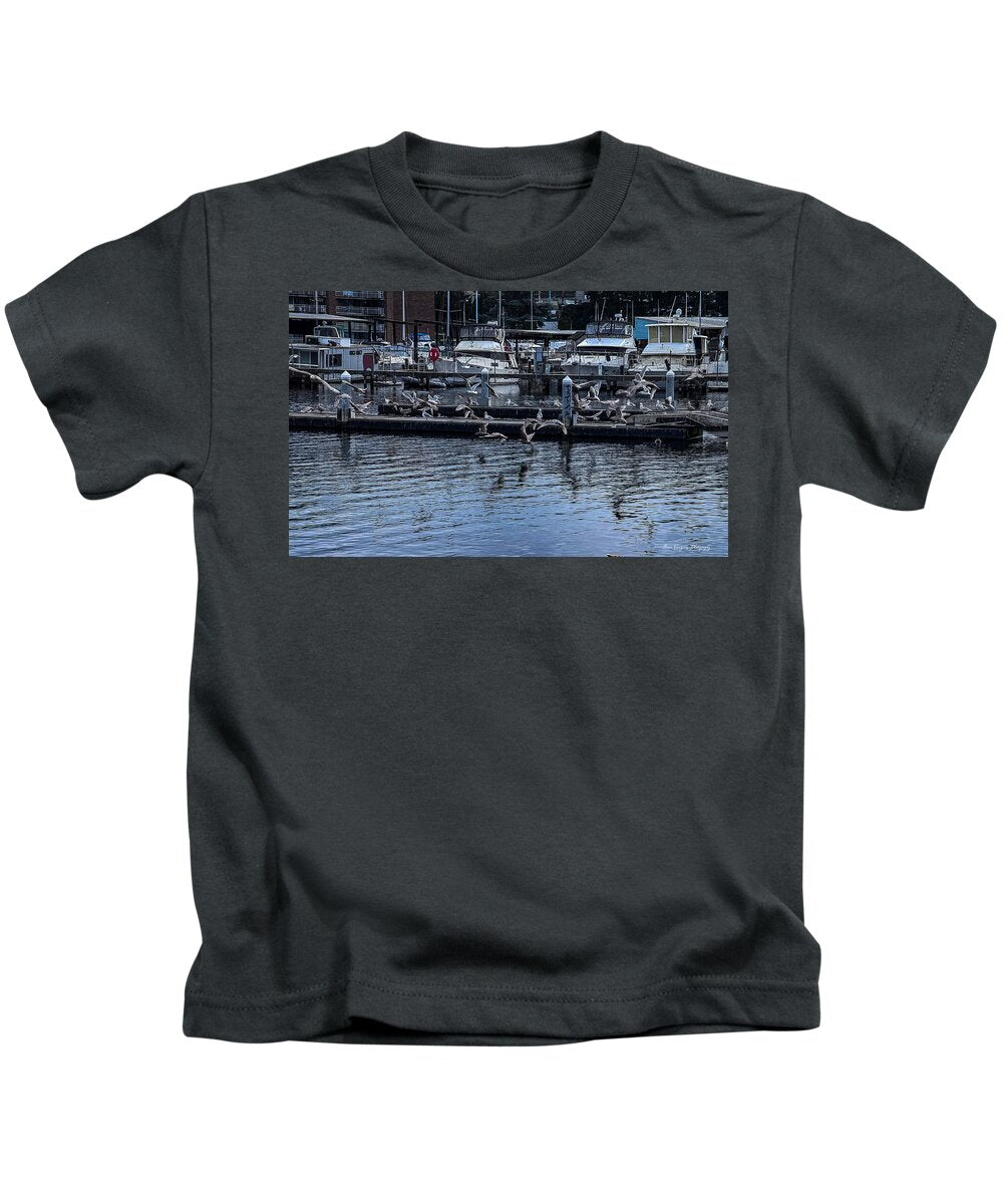 Birds at the Dock - Kids T-Shirt