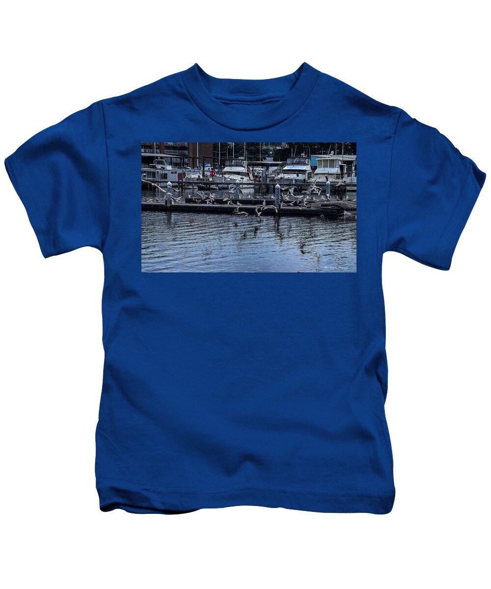 Birds at the Dock - Kids T-Shirt