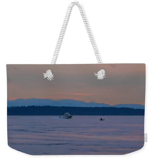 Boating at sunset - Weekender Tote Bag