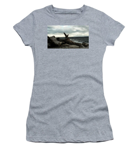 Burnt wood  - Women's T-Shirt