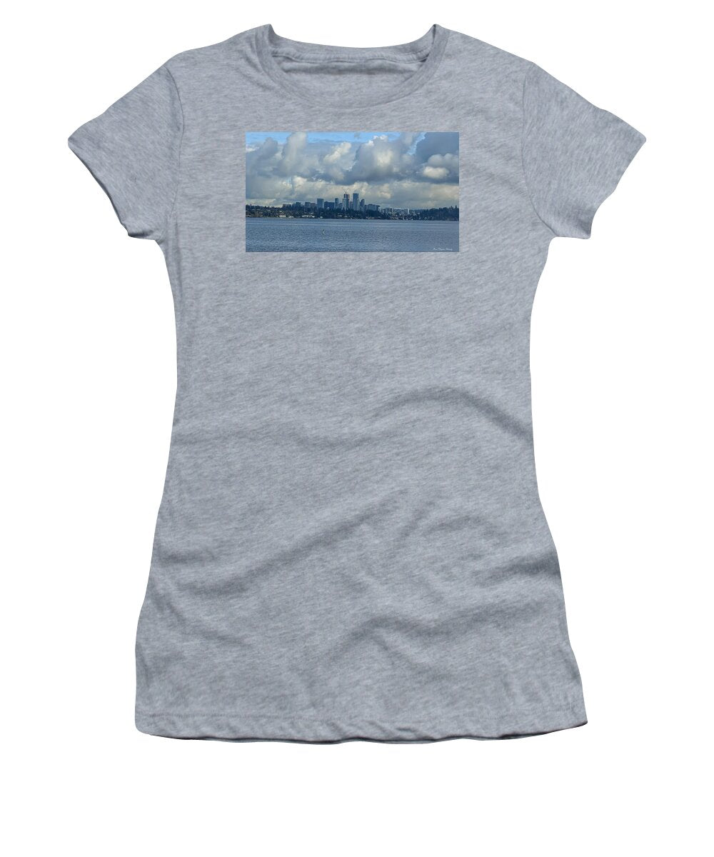 Clouds above the city  - Women's T-Shirt