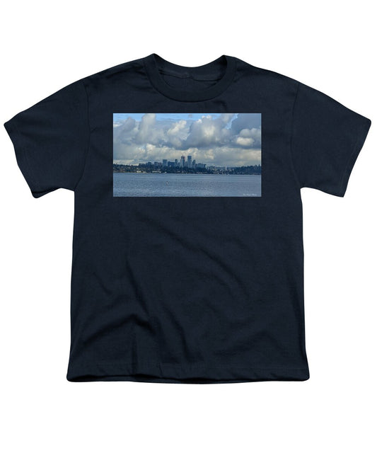 Clouds above the city  - Youth T-Shirt