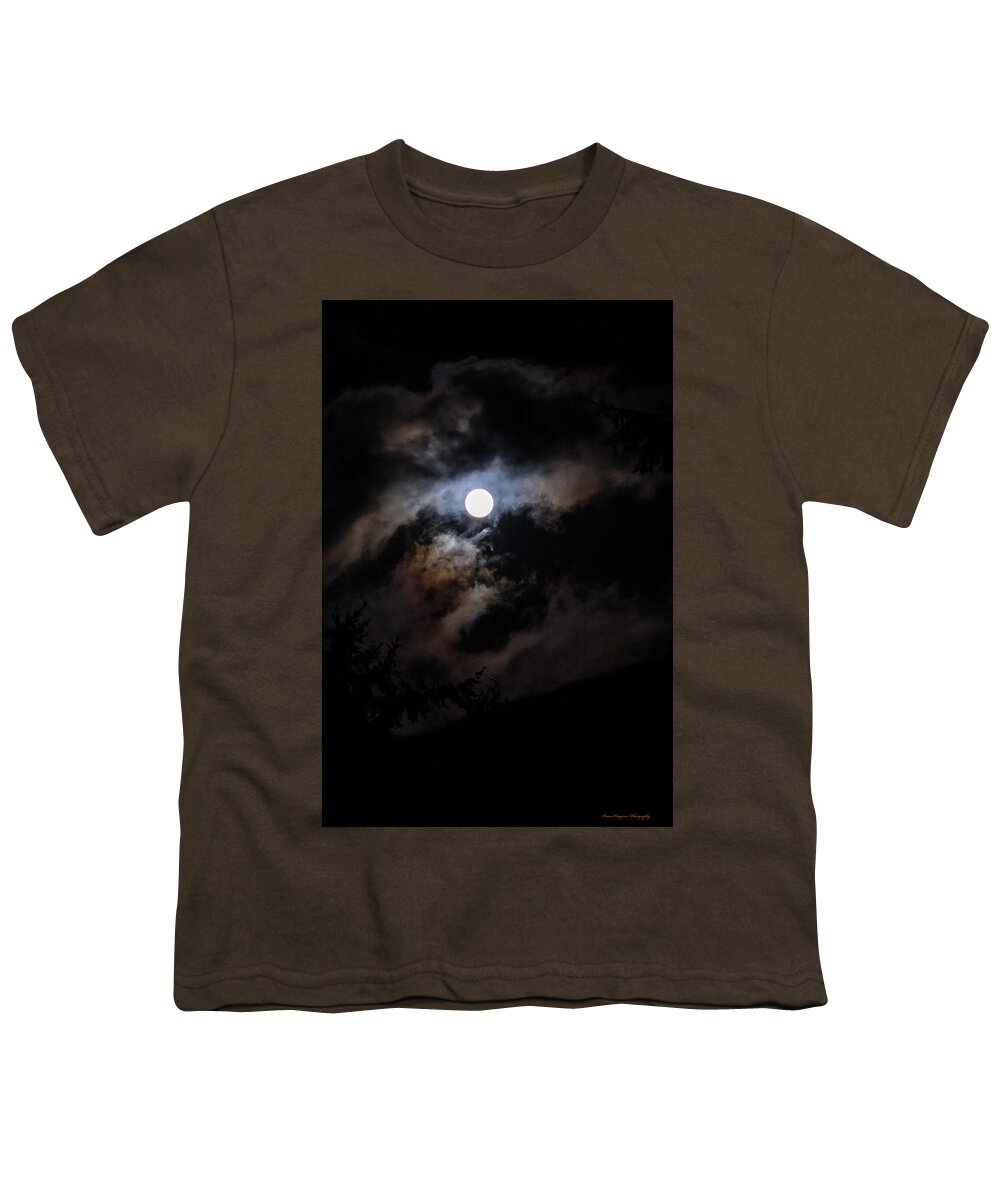 Clouds around the moon  - Youth T-Shirt