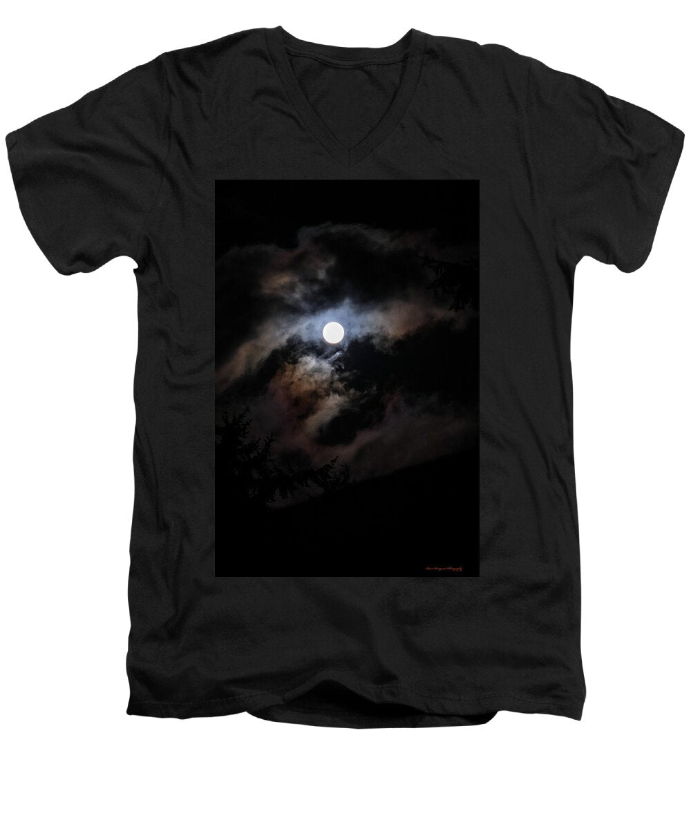 Clouds around the moon  - Men's V-Neck T-Shirt
