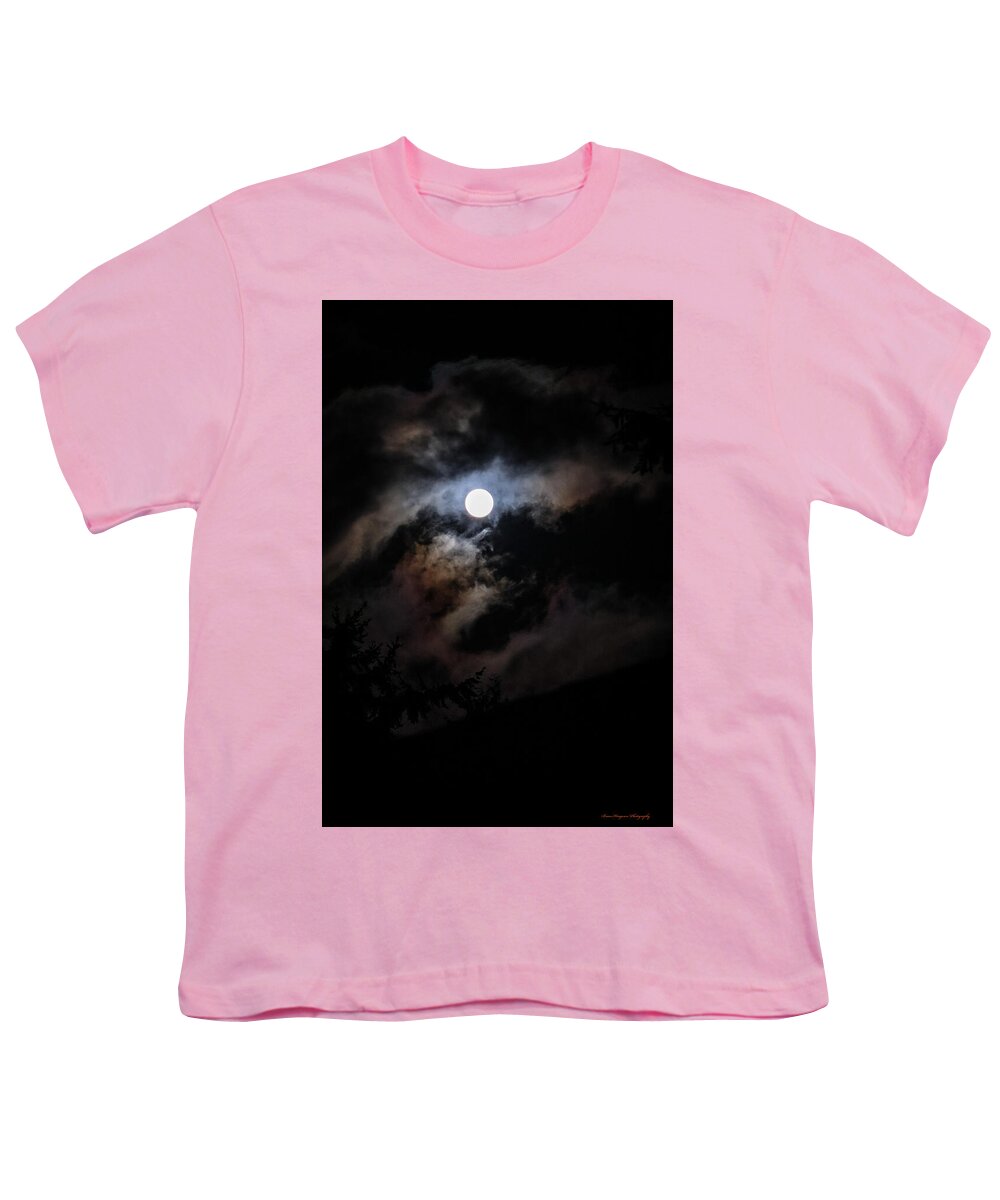 Clouds around the moon  - Youth T-Shirt