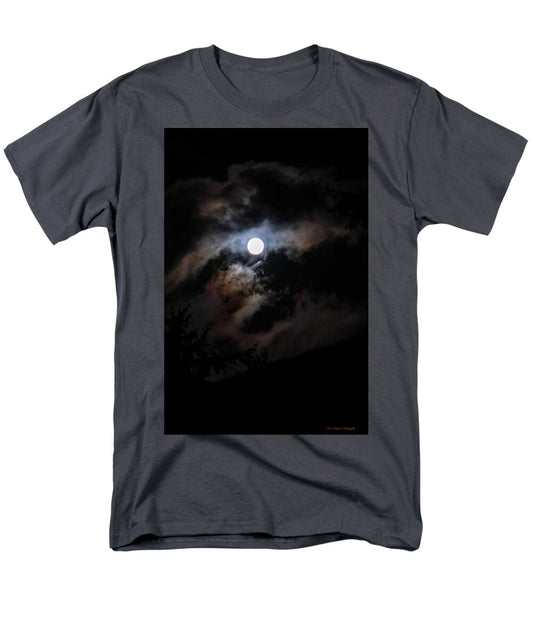 Clouds around the moon  - Men's T-Shirt  (Regular Fit)