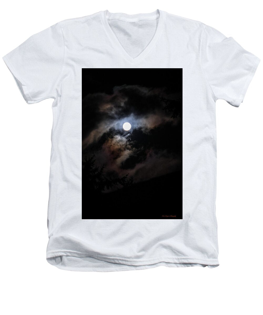 Clouds around the moon  - Men's V-Neck T-Shirt