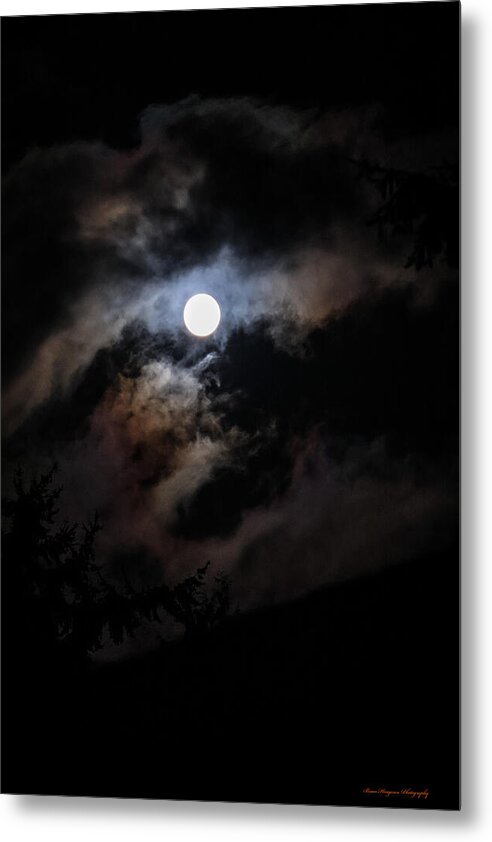 Clouds around the moon  - Metal Print