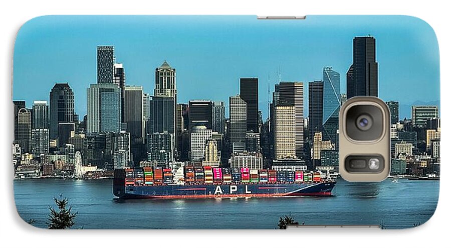 Container ship going into port  - Phone Case