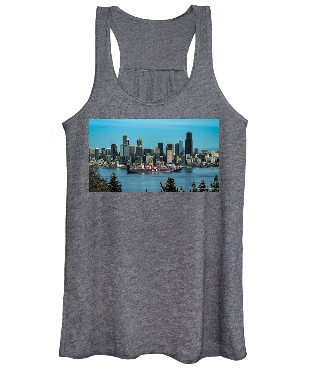 Container ship going into port  - Women's Tank Top