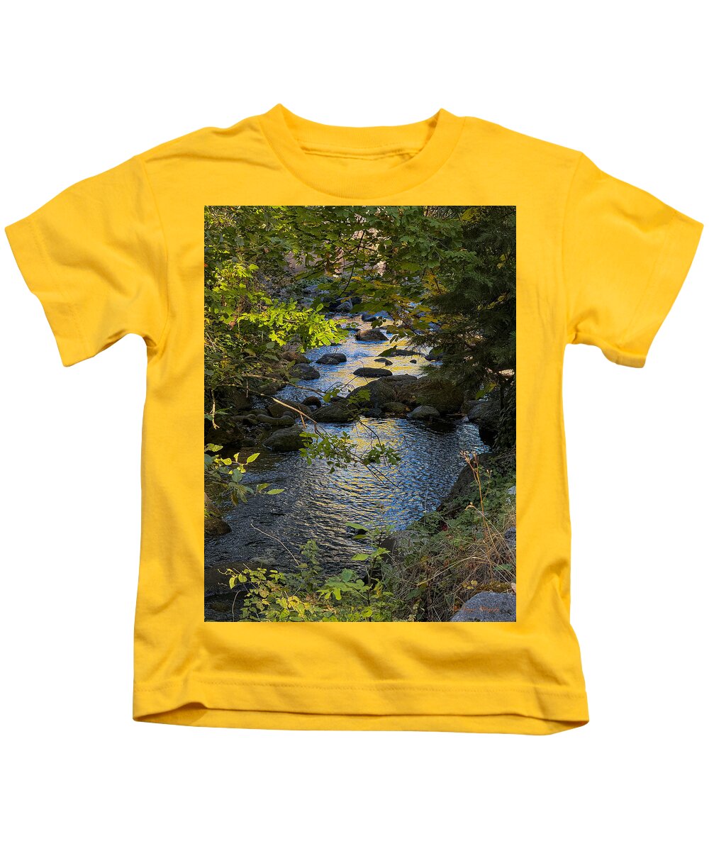 Creek  - Kids T-Shirt