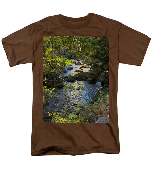 Creek  - Men's T-Shirt  (Regular Fit)