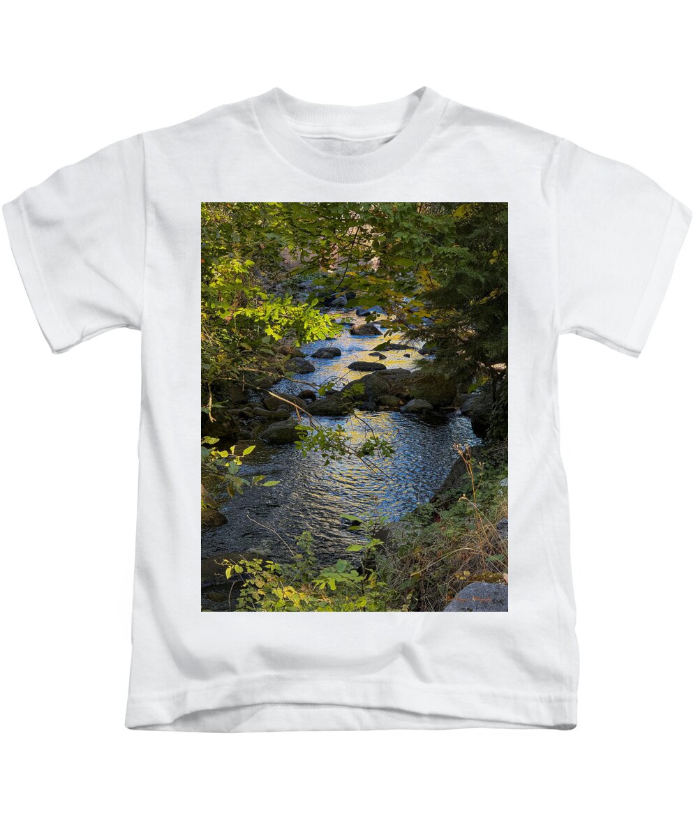 Creek  - Kids T-Shirt