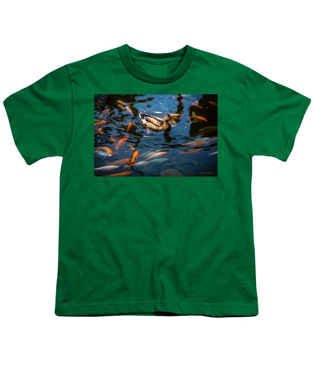 Duck with the koi - Youth T-Shirt