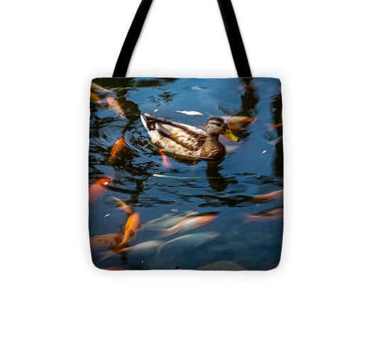 Duck with the koi - Tote Bag