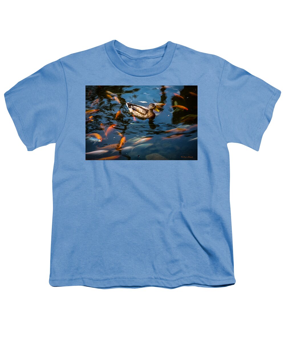 Duck with the koi - Youth T-Shirt