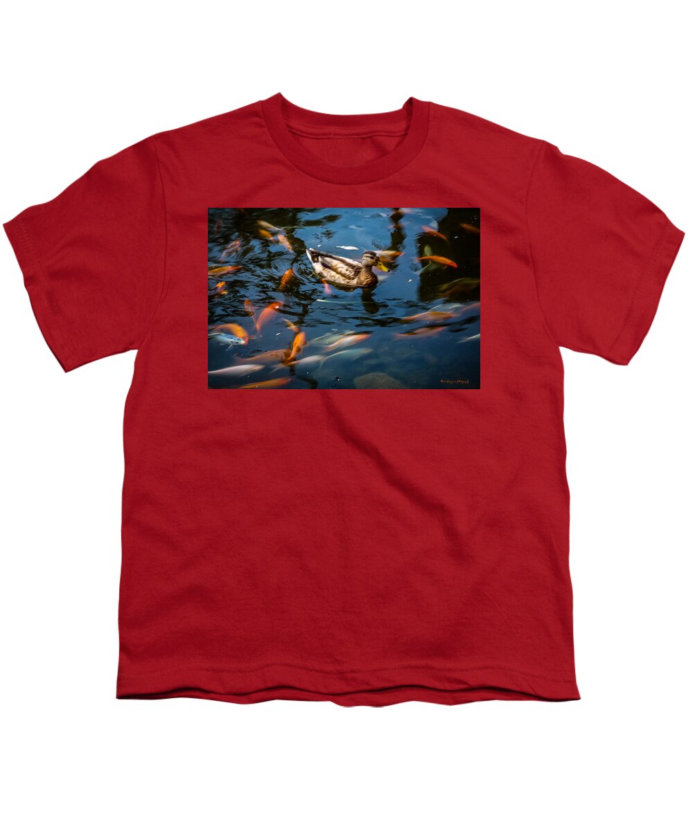 Duck with the koi - Youth T-Shirt
