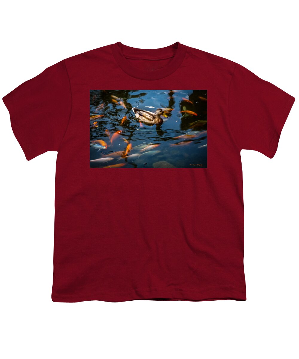 Duck with the koi - Youth T-Shirt