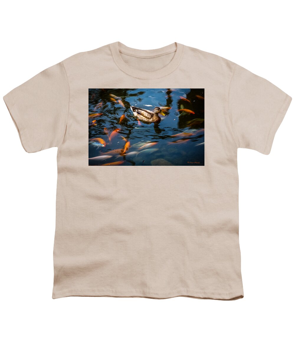 Duck with the koi - Youth T-Shirt