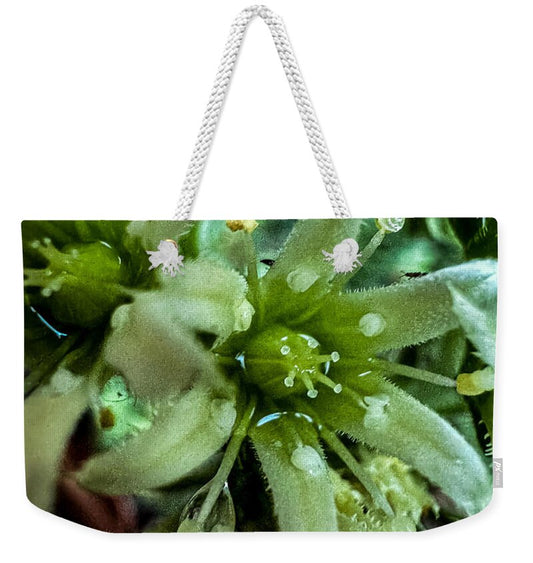Green bloom - Weekender Tote Bag