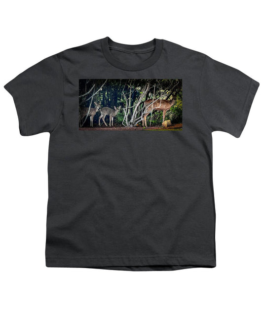 Mom and family  - Youth T-Shirt