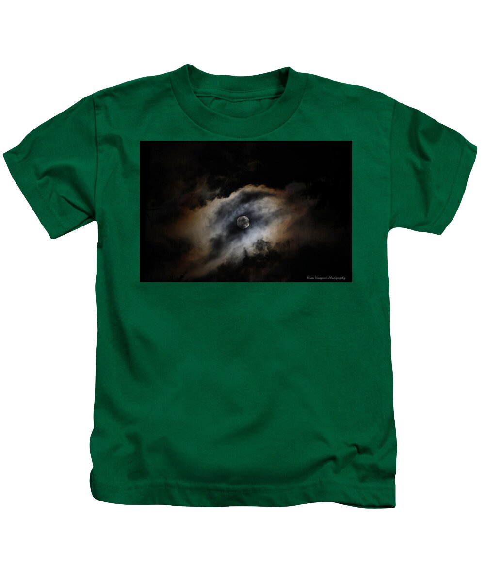 Moon in the clouds  - Kids T-Shirt