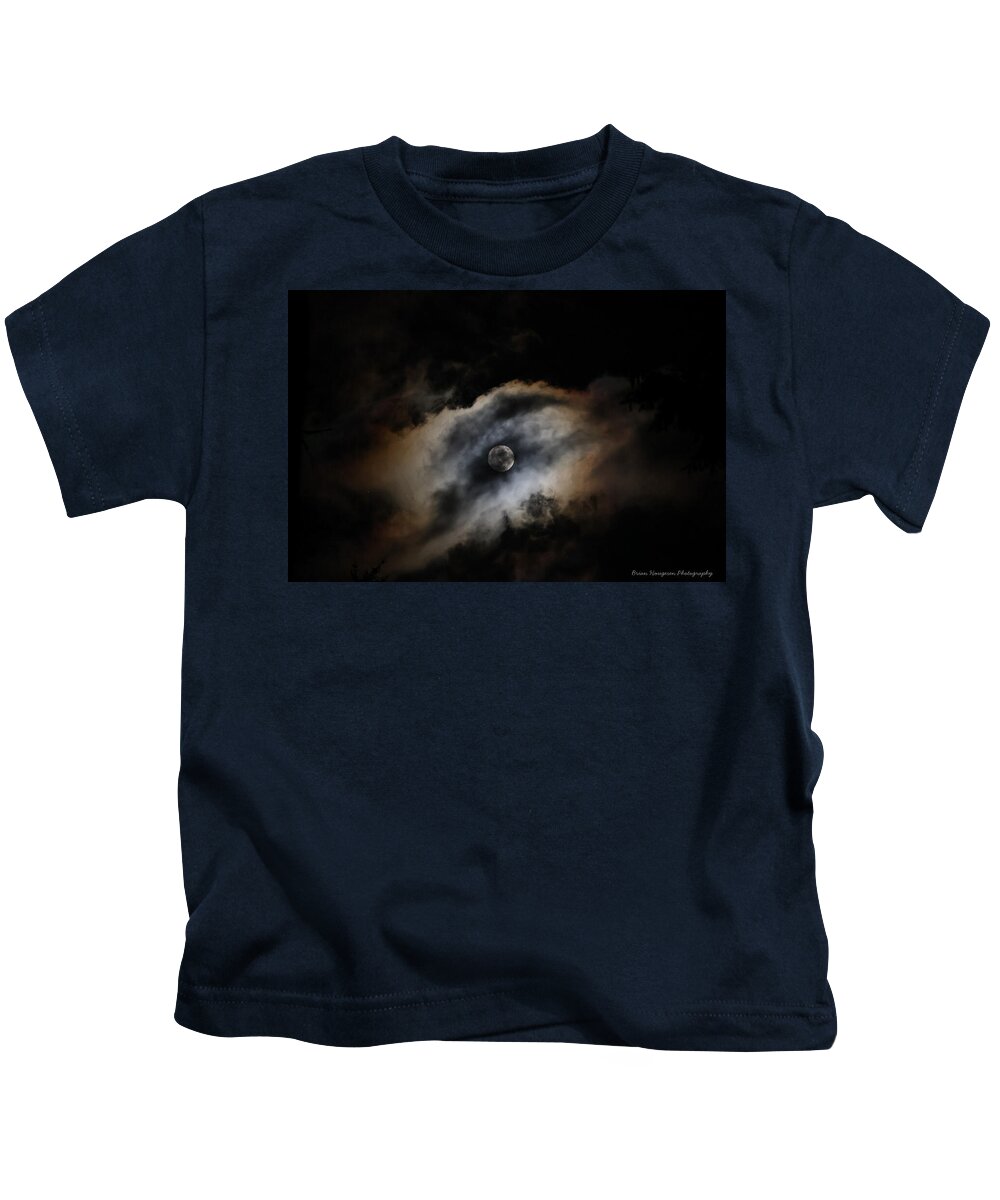 Moon in the clouds  - Kids T-Shirt