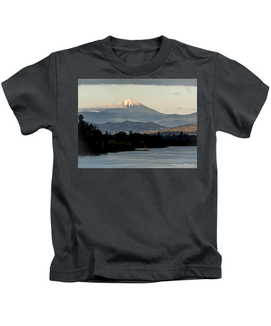 Mt Shasta  - Kids T-Shirt