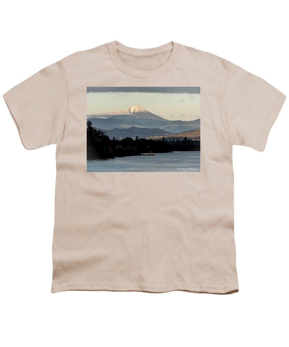 Mt Shasta  - Youth T-Shirt