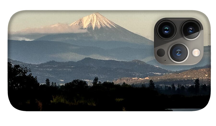 Mt Shasta  - Phone Case