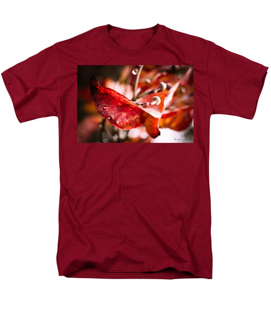 Red leaves  - Men's T-Shirt  (Regular Fit)