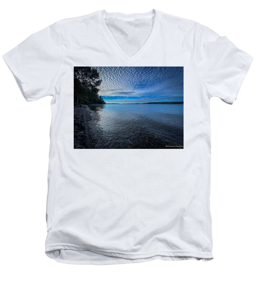 Reflection of the clouds  - Men's V-Neck T-Shirt