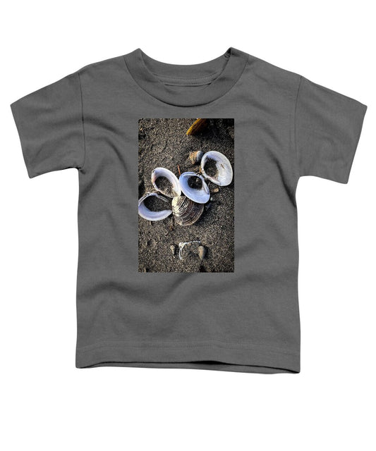 Seashells 6 - Toddler T-Shirt
