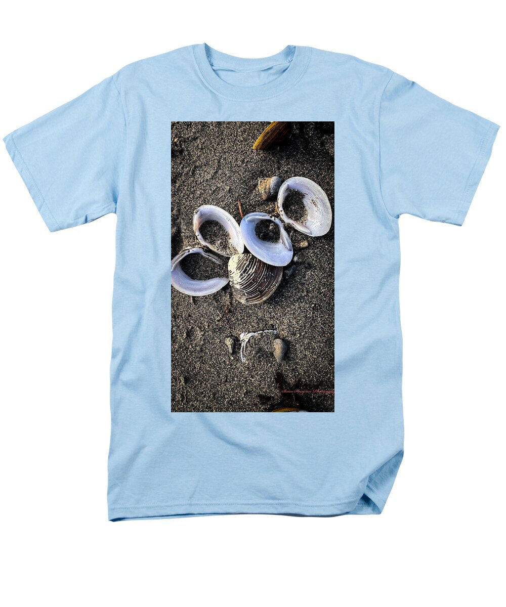 Seashells 6 - Men's T-Shirt  (Regular Fit)