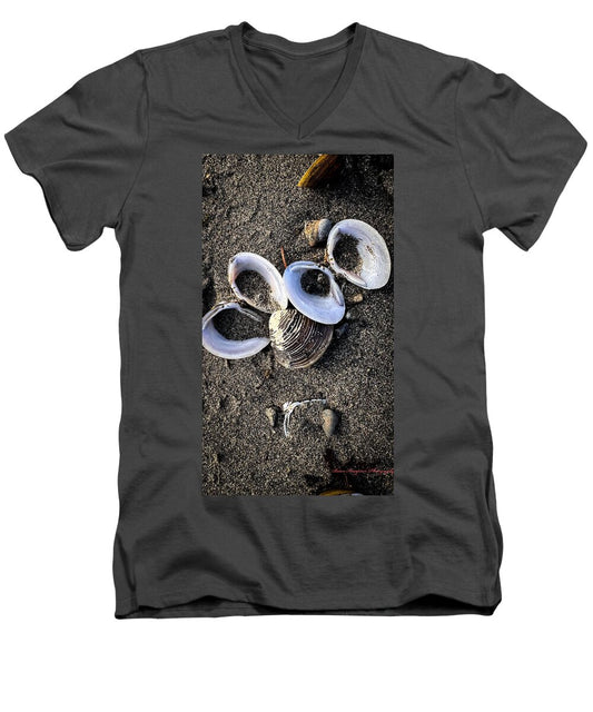 Seashells 6 - Men's V-Neck T-Shirt