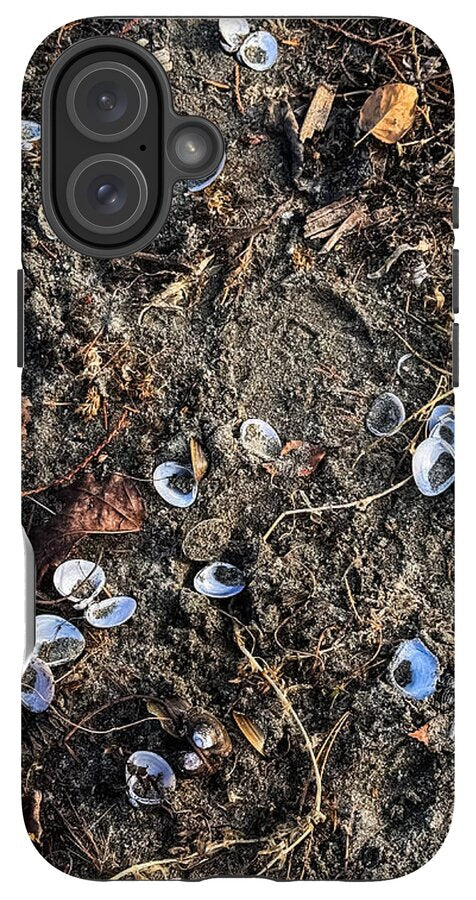 Seashells on the beach - Phone Case