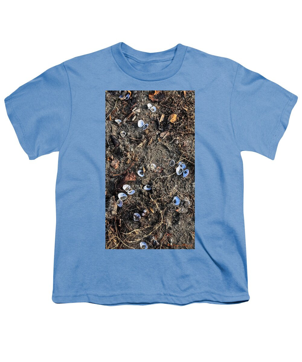 Seashells on the beach - Youth T-Shirt
