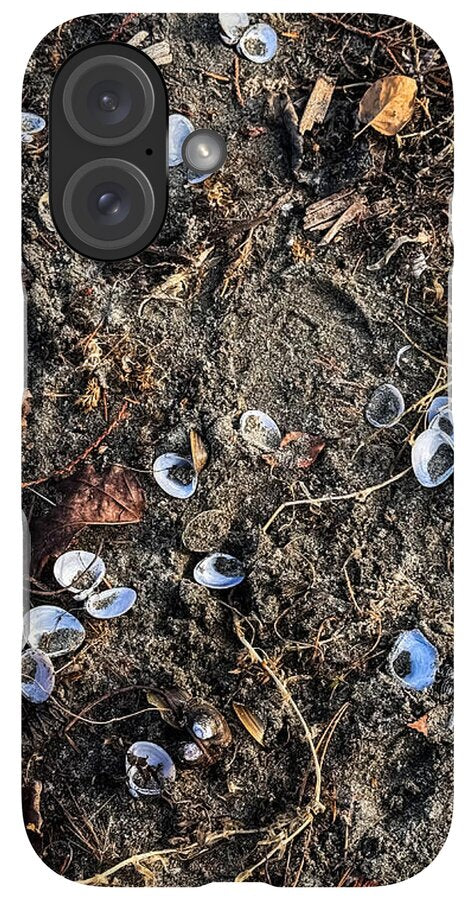 Seashells on the beach - Phone Case