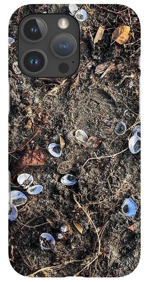 Seashells on the beach - Phone Case