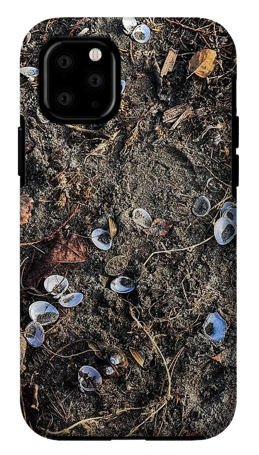 Seashells on the beach - Phone Case