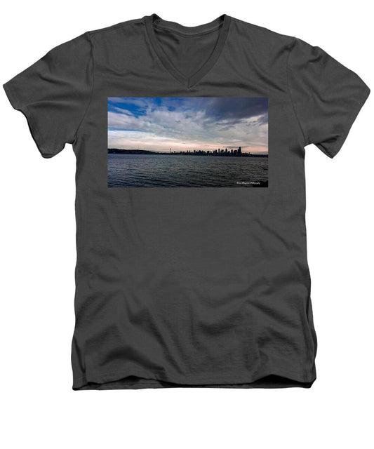 Seattle  - Men's V-Neck T-Shirt