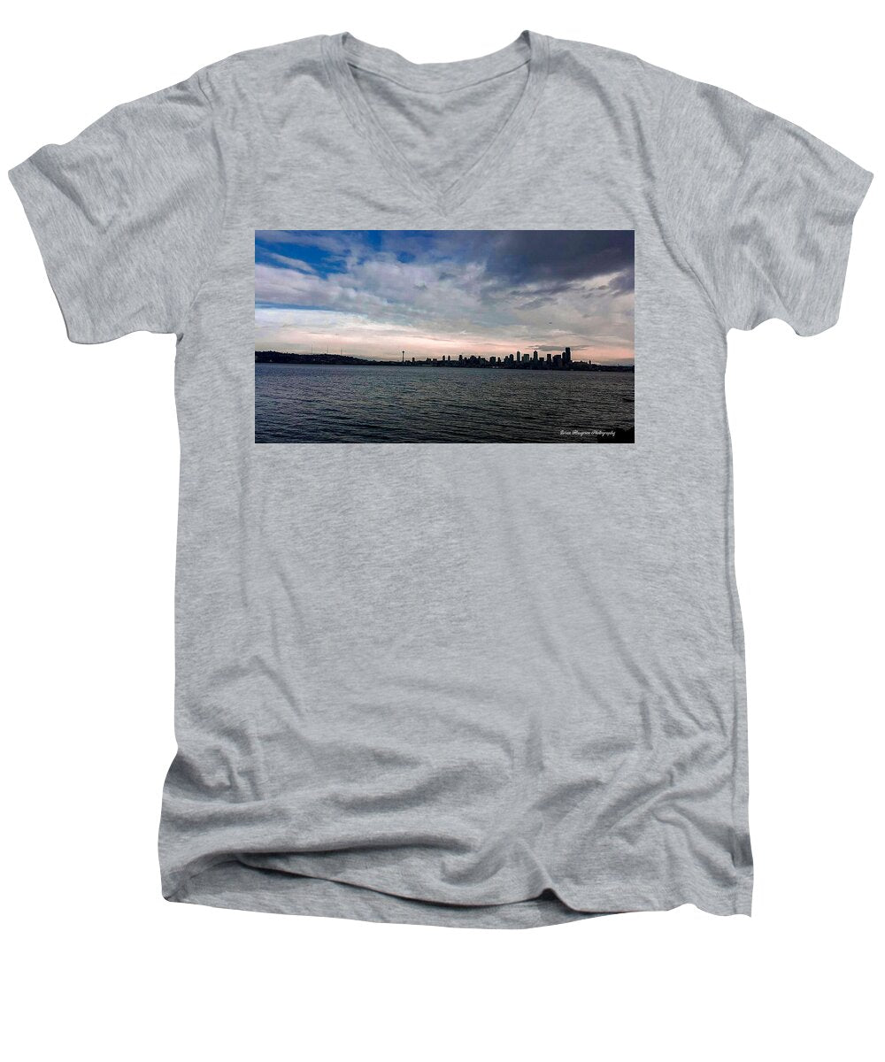 Seattle  - Men's V-Neck T-Shirt