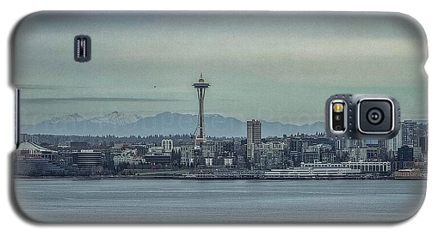 Seattle sky line  - Phone Case