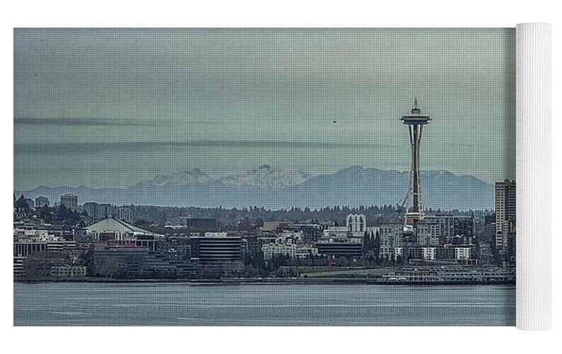 Seattle sky line  - Yoga Mat