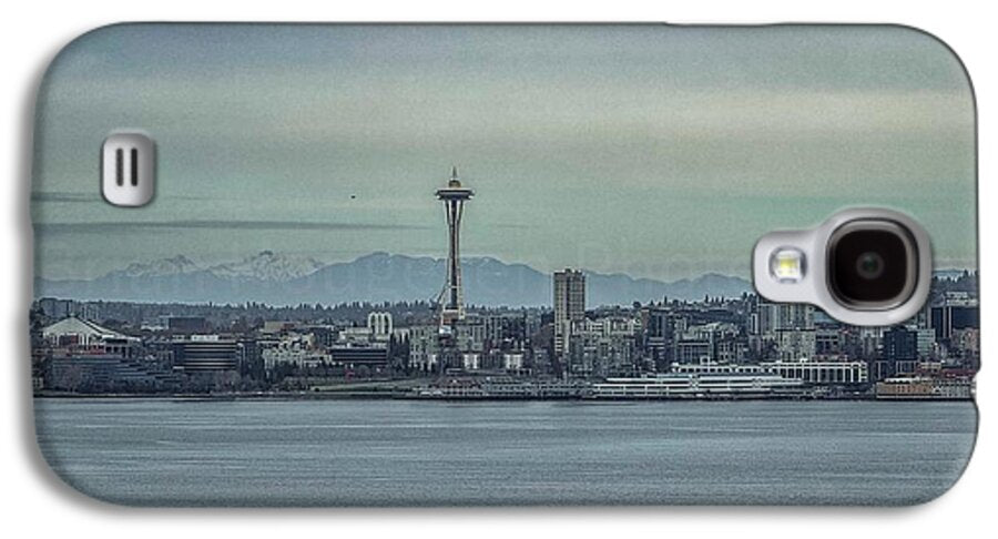 Seattle sky line  - Phone Case