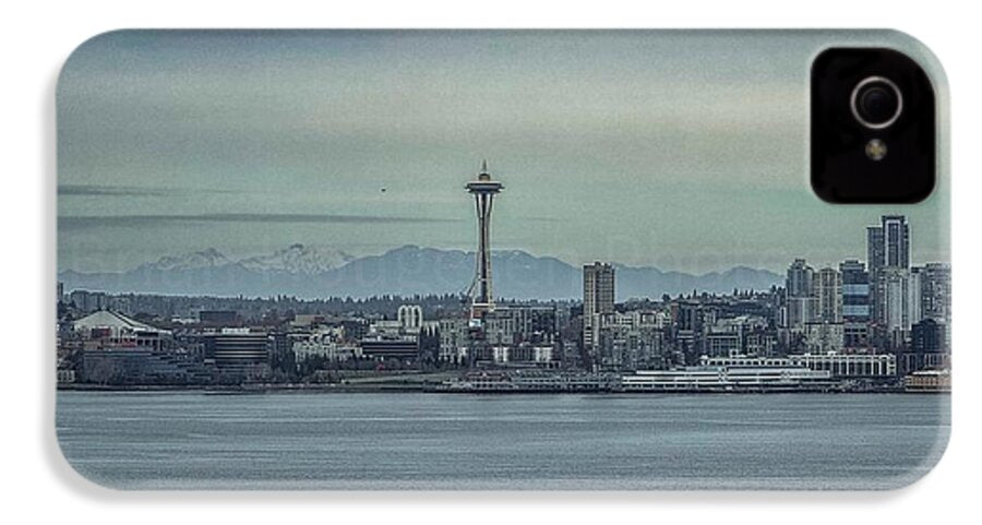 Seattle sky line  - Phone Case