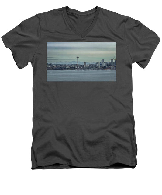 Seattle sky line  - Men's V-Neck T-Shirt
