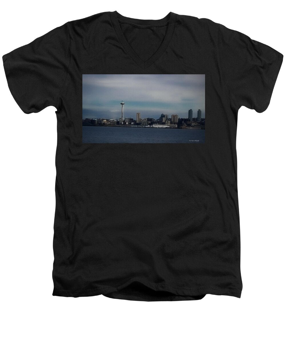 Seattle Skyline  - Men's V-Neck T-Shirt