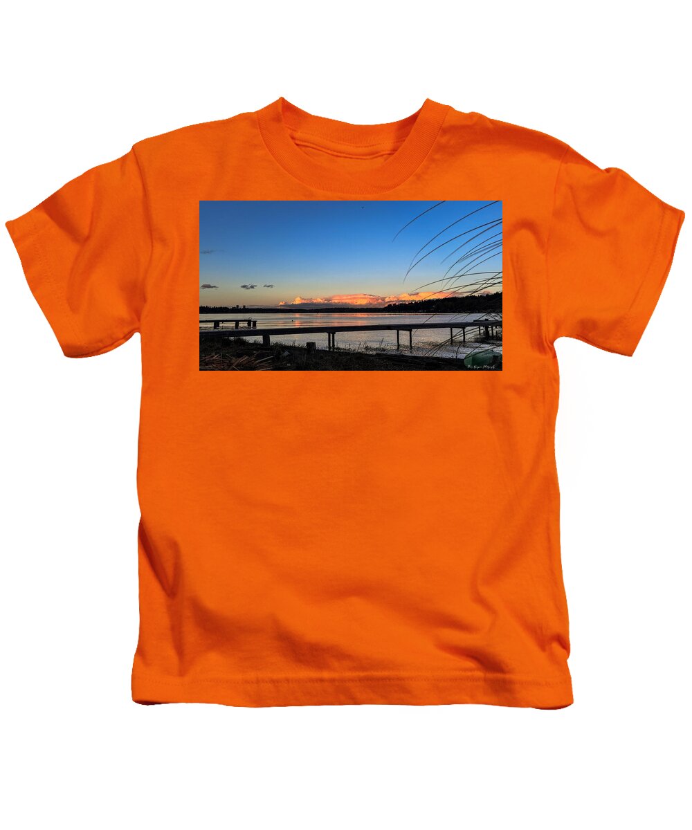 Sunset at the lake - Kids T-Shirt