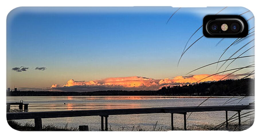 Sunset at the lake - Phone Case